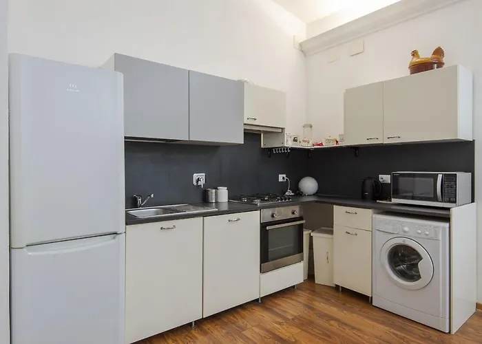 Vatican Luxury Three Bedroom Rom