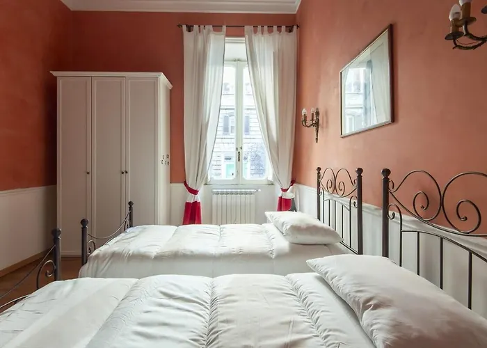 Vatican Luxury Three Bedroom Rom