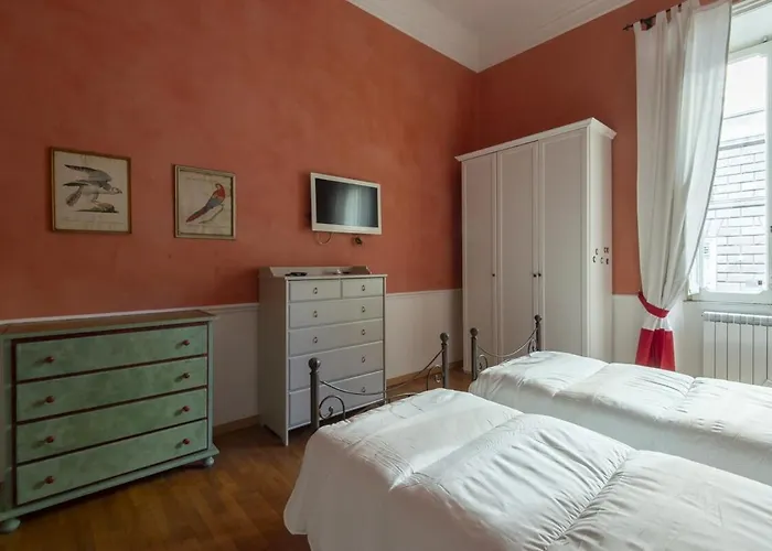 Vatican Luxury Three Bedroom Rom
