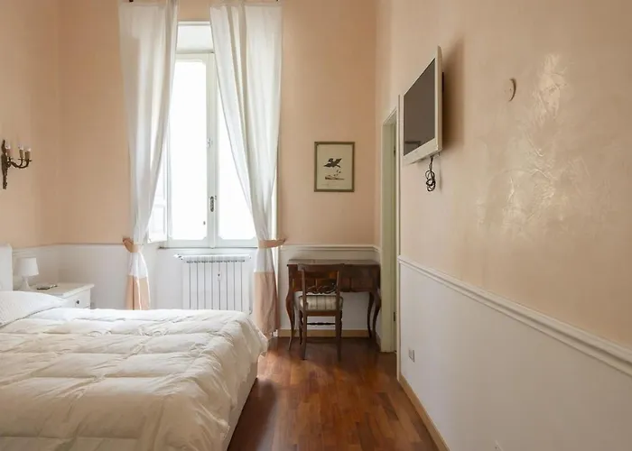 Apartment Vatican Luxury Three Bedroom