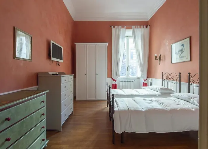 Vatican Luxury Three Bedroom Rom